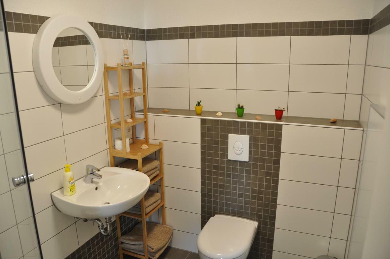 Ferienwohnung Weitblick Velbert Bagian luar foto